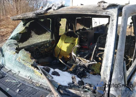 2000 Ford Ranger Xl/Xlt from USA, damaged, VIN 1FTZR15V8YPC11585